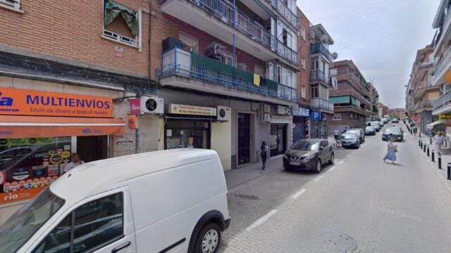thumbnail-752.jpg