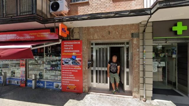 thumbnail-834.jpg
