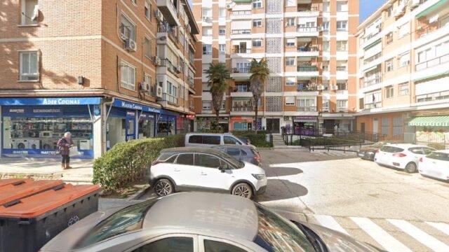 thumbnail-864.jpg