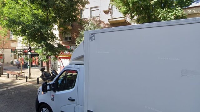 thumbnail-915.jpg