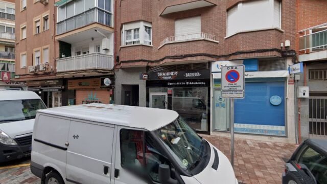 thumbnail-932.jpg