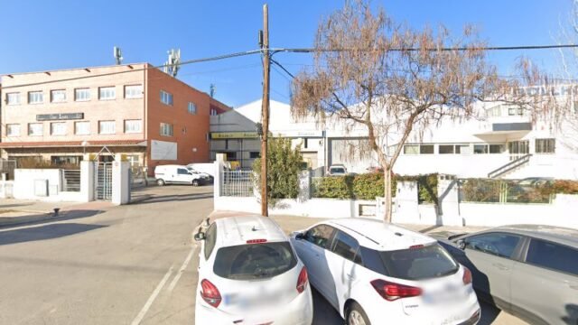 thumbnail-942.jpg