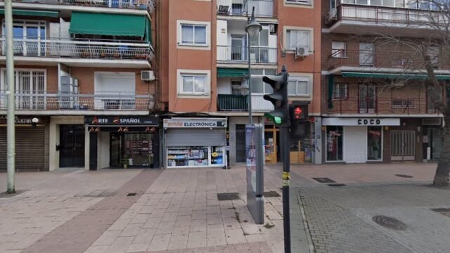 thumbnail-947.jpg