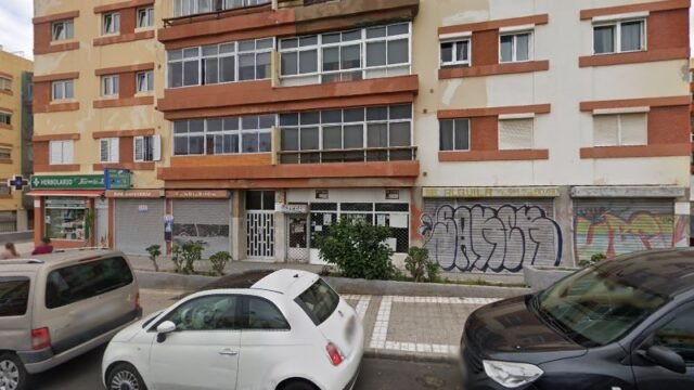 thumbnail-1441.jpg