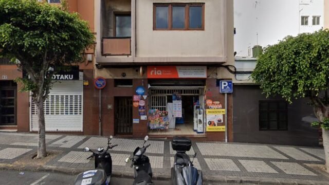thumbnail-1442.jpg