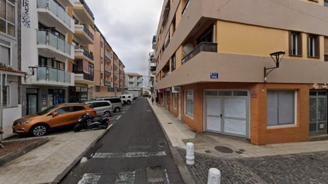 thumbnail-1465.jpg
