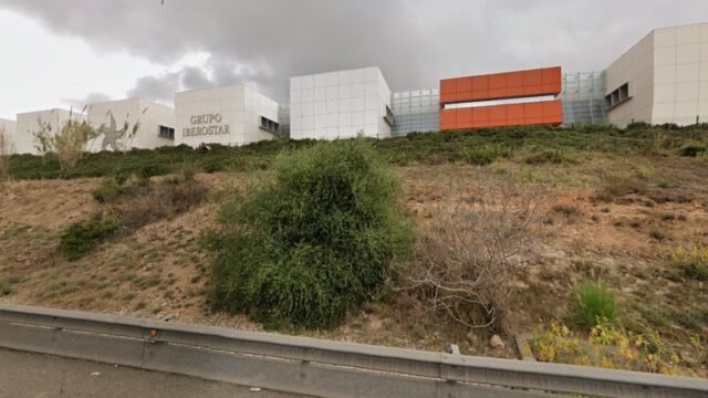 thumbnail-1577.jpg