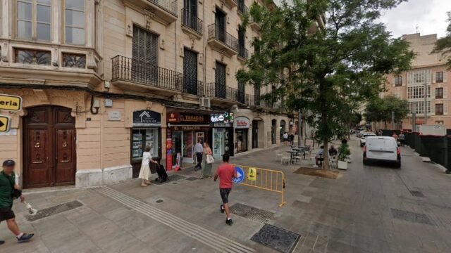 thumbnail-1580.jpg