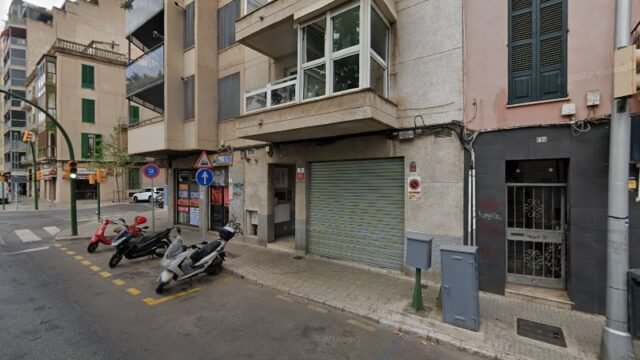 thumbnail-1652.jpg