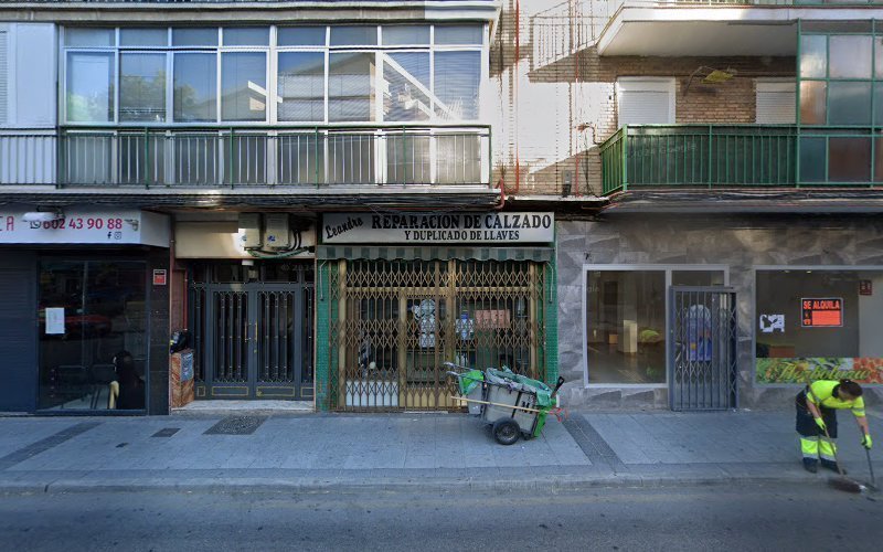 thumbnail-2150.jpg