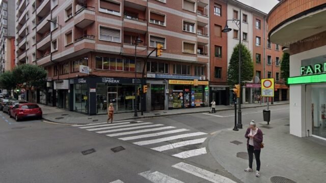 thumbnail-2175.jpg