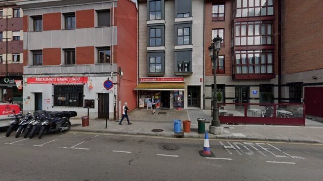 thumbnail-2199.jpg
