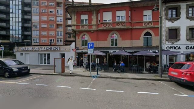 thumbnail-2245.jpg