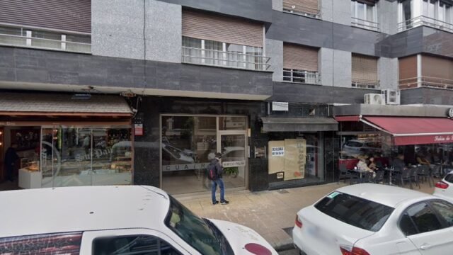 thumbnail-2246.jpg
