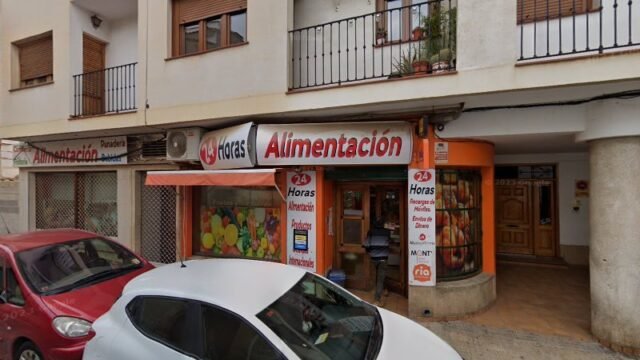 thumbnail-2568.jpg