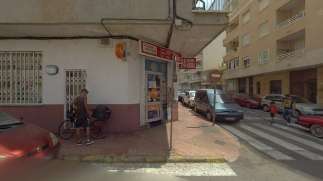 thumbnail-2640.jpg
