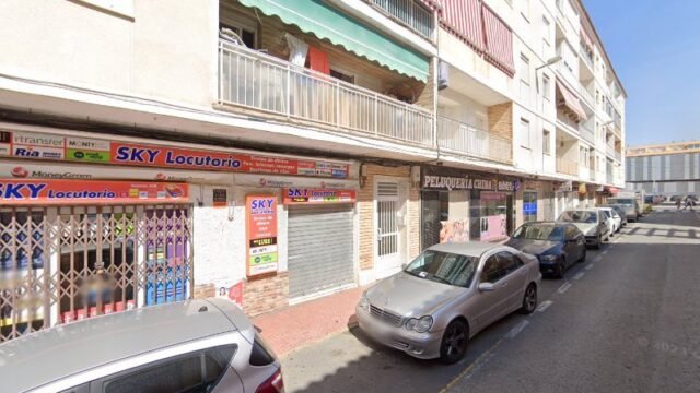 thumbnail-2645.jpg