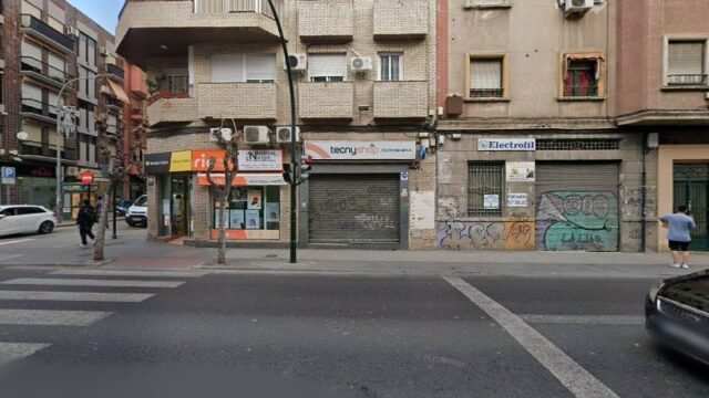 thumbnail-2662.jpg